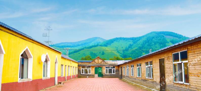 阿尔山老街坊客栈图片