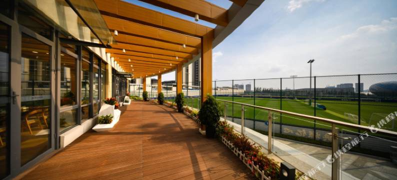大连足球青训基地(万达体育新城店)图片