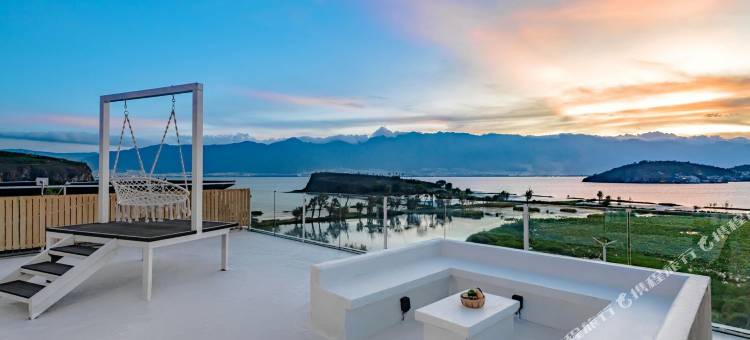 云鹿·静泊海景度假民宿(大理洱海店)图片