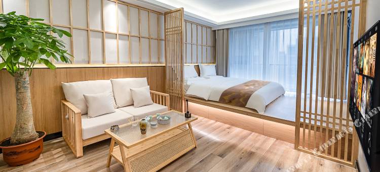 布谷鸟艺术民宿(广福路大商汇店)图片