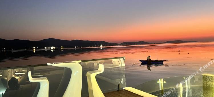 花筑·初恋遇见你·一线湖景私汤民宿(太湖横山岛店)图片