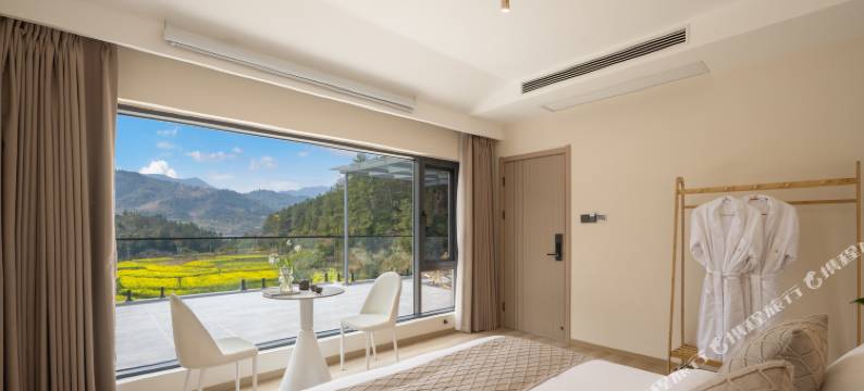 江南·遇天然氧吧环景设计民宿(篁岭风景区店)图片