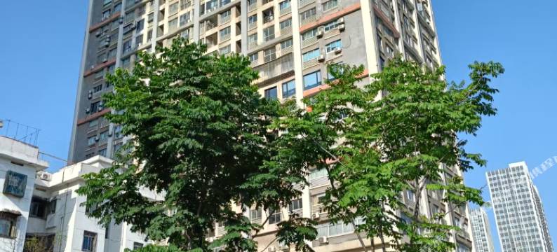 长沙悦栖太空舱青年旅社(圭塘地铁站店)图片