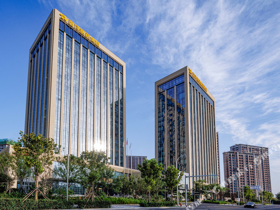 百洋绿洲家园酒店(青岛北站店)