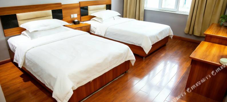 西宁苏商商务宾馆(开发区广场店)图片