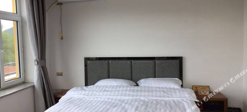 蛟河插树岭湖滨山庄图片