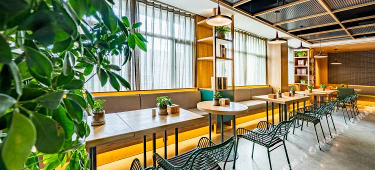 秋果酒店(锡林浩特维多利广场盟中心医院店)图片