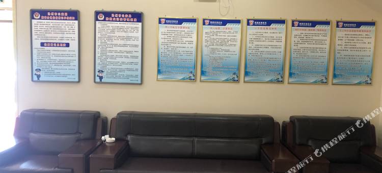 献县丽都快捷宾馆图片