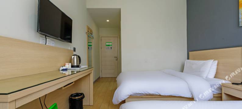 云季酒店(上海静安寺昌平路地铁站店)图片