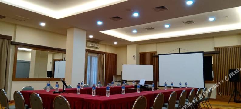 雅加达夜与日酒店-芒加贝萨尔(Nite & Day Jakarta - Mangga Besar)图片