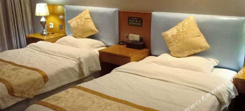 威远威斯特假日酒店图片