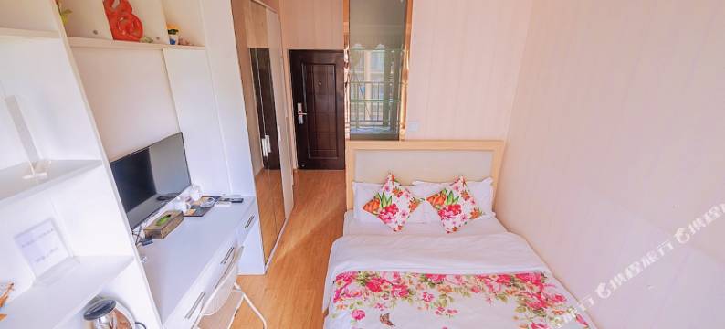 成都天府假日精品公寓(四川师范大学成龙校区店)图片