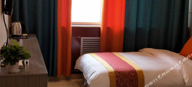 大柴旦大地宾馆(翡翠步行街店)图片