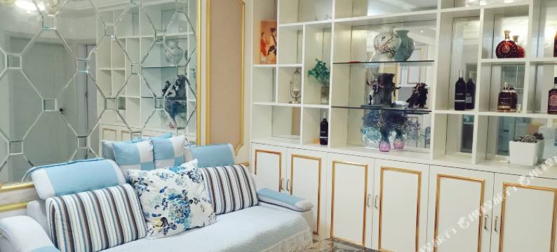 武汉遇见·青年旅舍(江汉路步行街店)图片