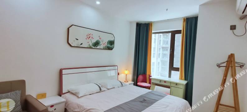 悠家海亮时代广场公寓(宏康路1号分店)图片