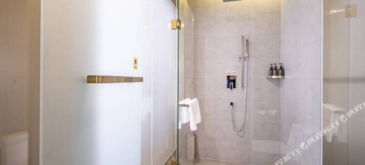 启星云酒店(乌鲁木齐万达广场高铁站店)图片