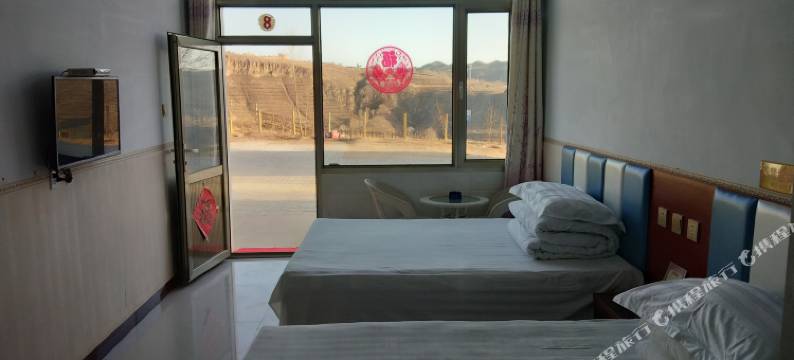 李白庐民宿(老牛湾黄河大峡谷店)图片