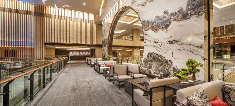 新兴翔顺金水台温泉小镇图片