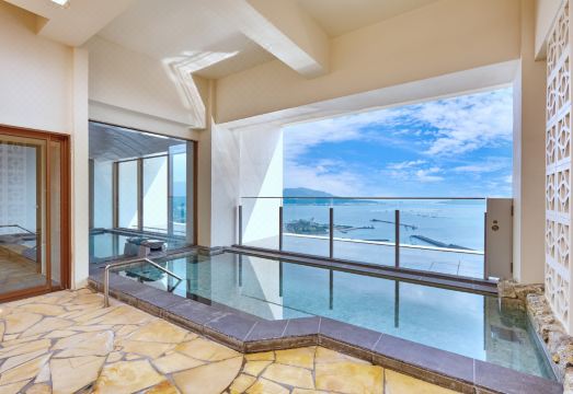 Ala Mahaina Condo HotelHotel Overview