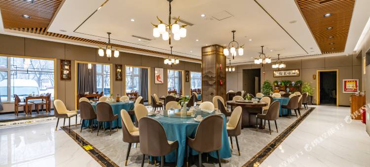 天缘航油酒店(乌鲁木齐天山国际机场店)图片