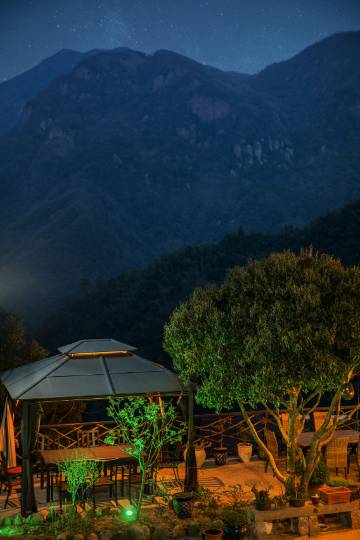 云海YUNHAI·峡谷景观民宿村落图片