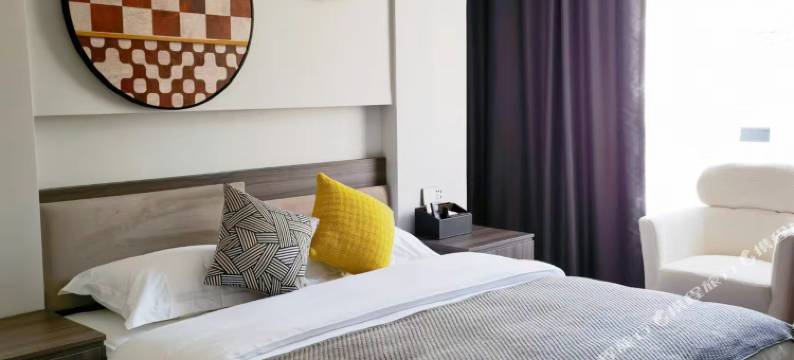 云季民宿(保山火车站店)图片