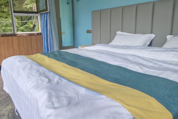 花花农家乐民宿官鹅沟店