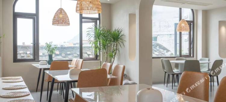 苍南半书房·在山腰民宿图片