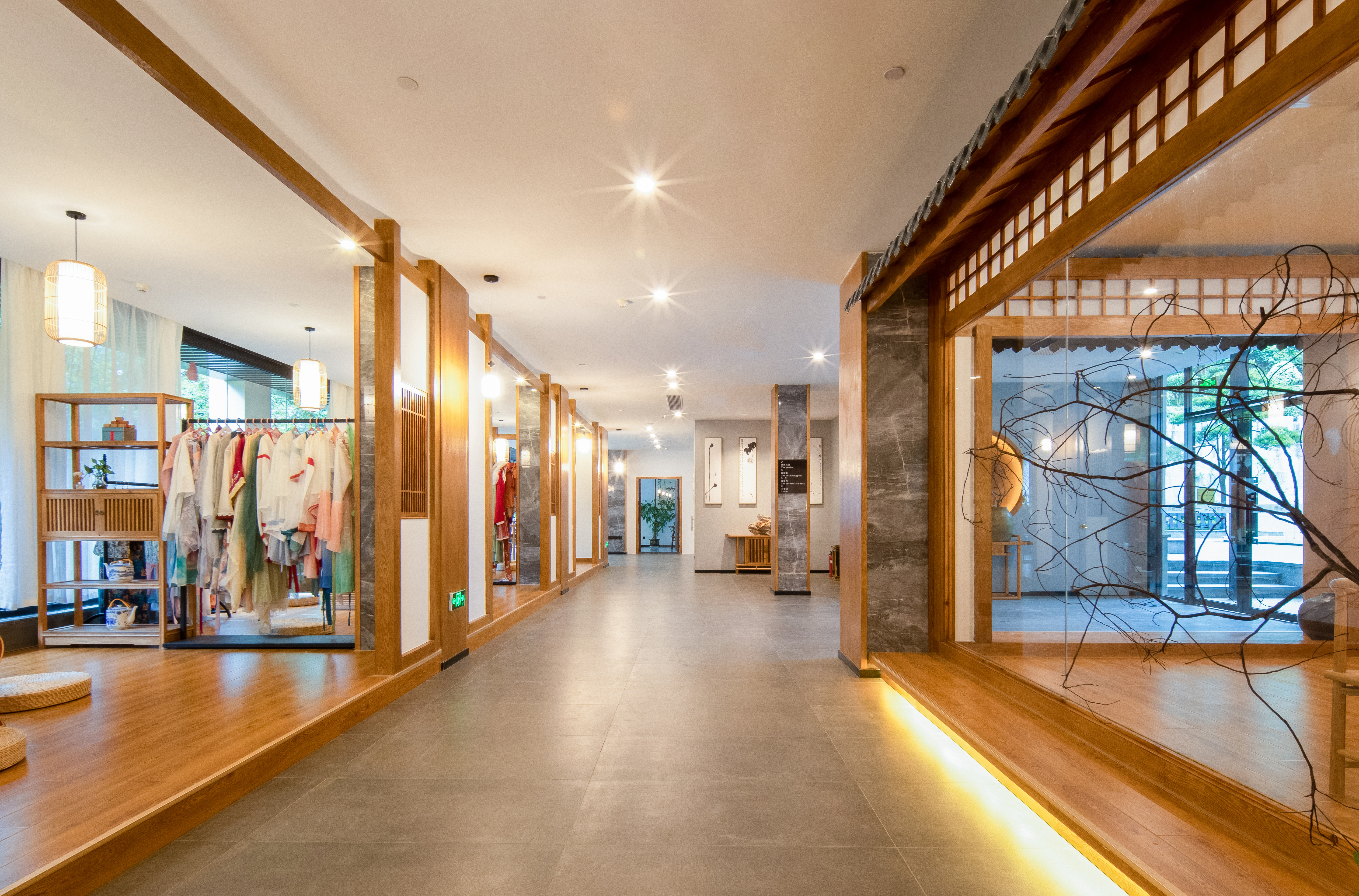 Xianchuang HotelOver view