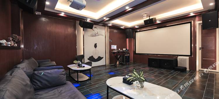 北海8861花墅设计酒店(高铁站店)图片