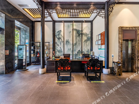 府上酒店(郴州裕后街南塔公园店)