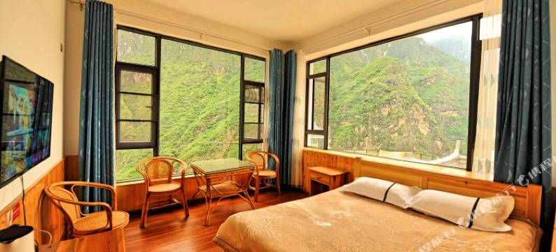 虎跳峡天梯客栈图片