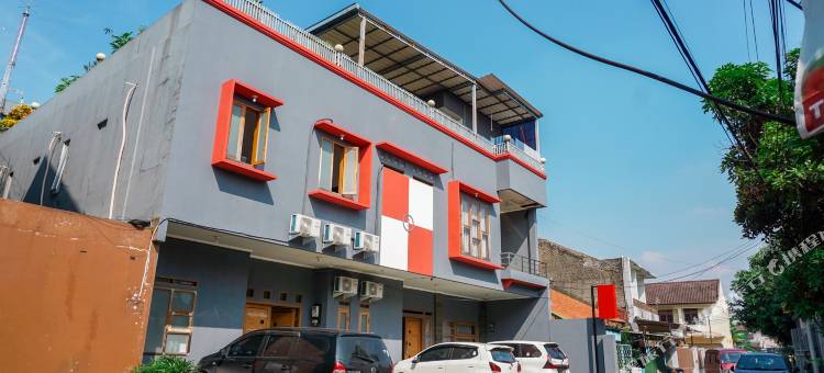 O洛拉酒店宾馆-近Oleh Oleh市场(Hotel O Penginapan LorraNearPasar Oleh Oleh)图片