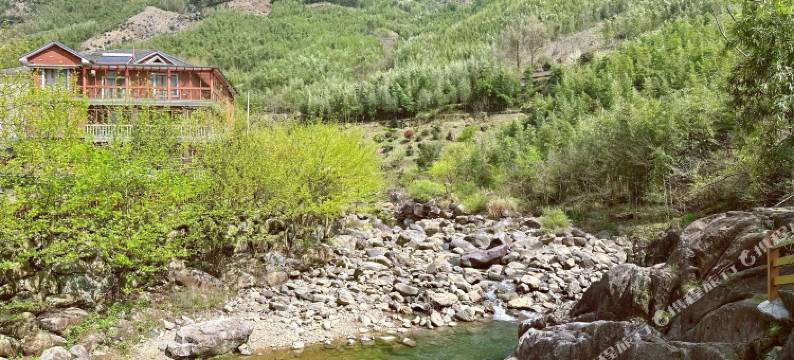 杭州天目山响板石民宿图片