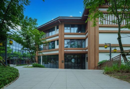 BLOSSOM STOCKADE YA'AN Hotel Overview