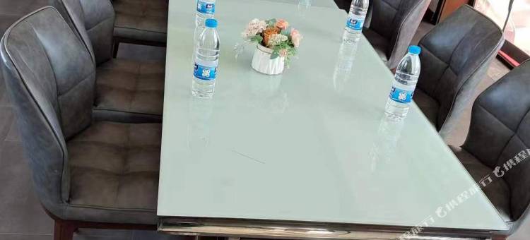 镜泊湖纳山纳水酒店图片