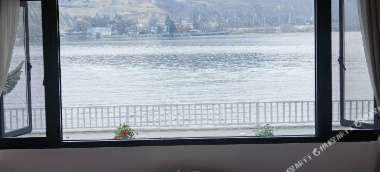 大理良园民宿(大理洱海金梭岛店)图片