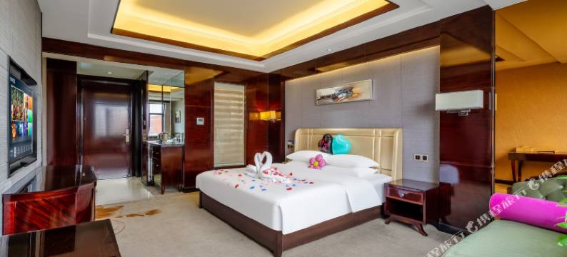 蒙自绿宝云盛大酒店(红河州政府店)图片