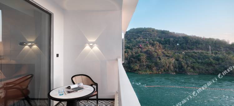 西双版纳景洪景岸江景度假酒店(澜沧江店)图片