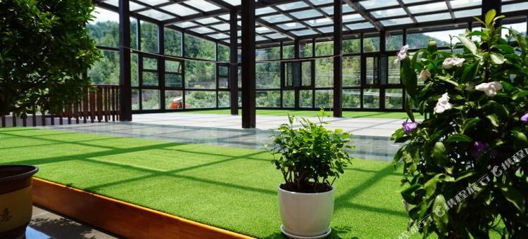 起点·云熙亲子民宿(扎古录镇店)图片