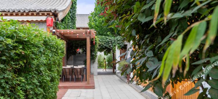 拾宿·设计师·花园式古宅院落民宿(忻州古城店)图片