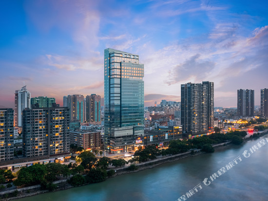 佛山顺德渔人码头亚朵酒店