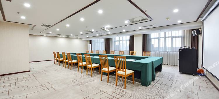 沈阳红医星海假日酒店图片