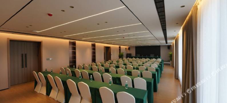 吕祖山温泉康养度假小镇酒店图片