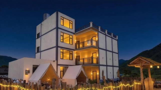 hotel overview picture