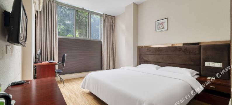 赛特商务宾馆(大观楼合江门码头店)图片