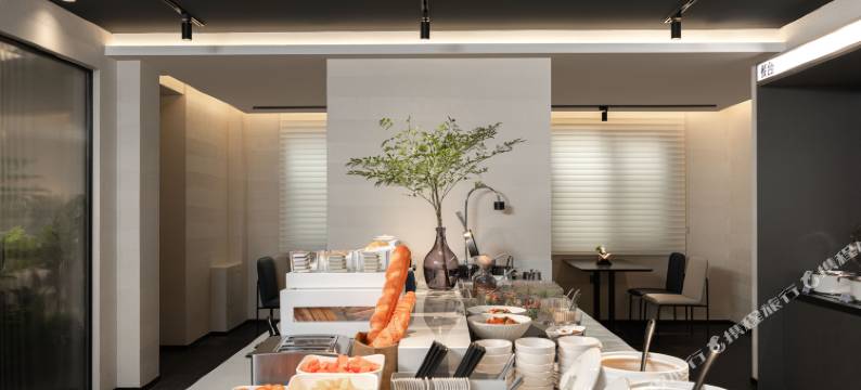 北京酒仙桥丽都广场轻居酒店图片