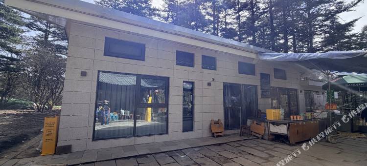 峨眉山金顶永庆旅店图片