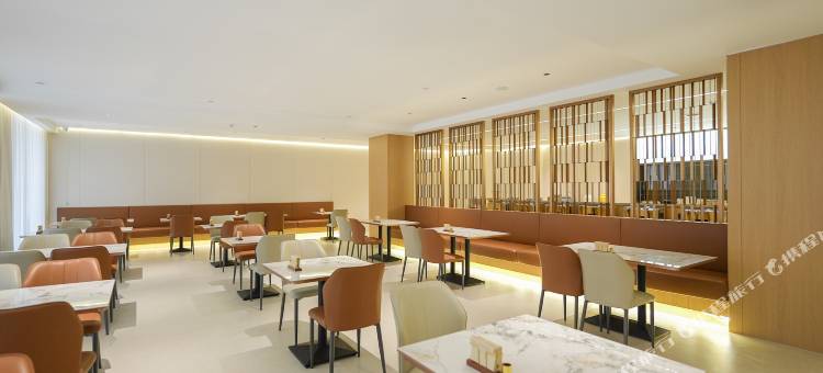 美豪丽致酒店(德令哈中心广场店)图片