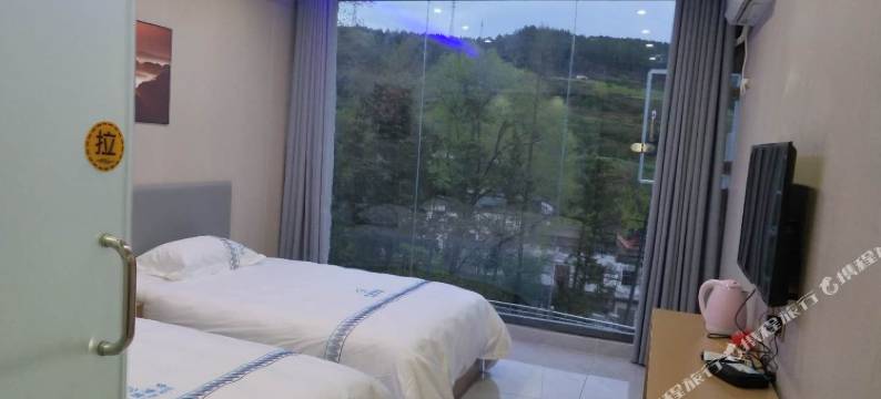 剑阁川游酒店图片